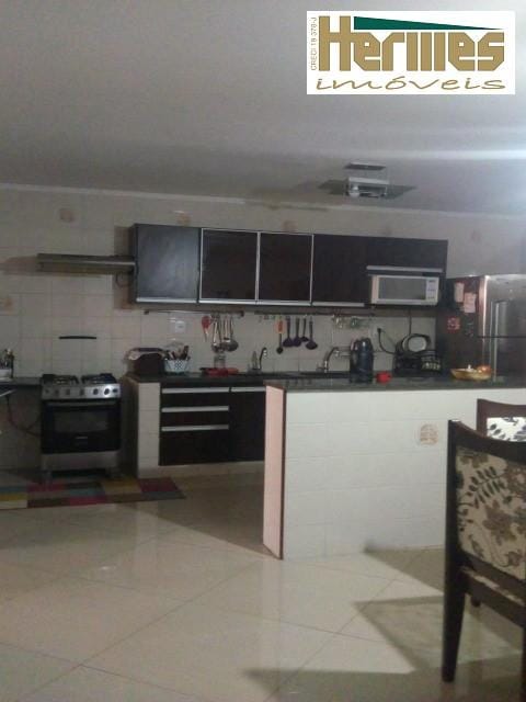 Casa, 3 quartos, 164 m² - Foto 6