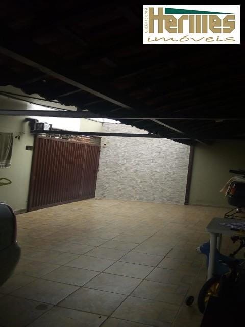 Casa, 3 quartos, 164 m² - Foto 2