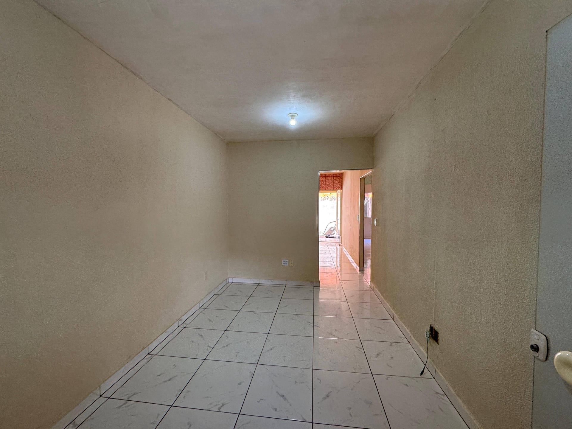 Casa para alugar com 2 quartos, 100m² - Foto 20