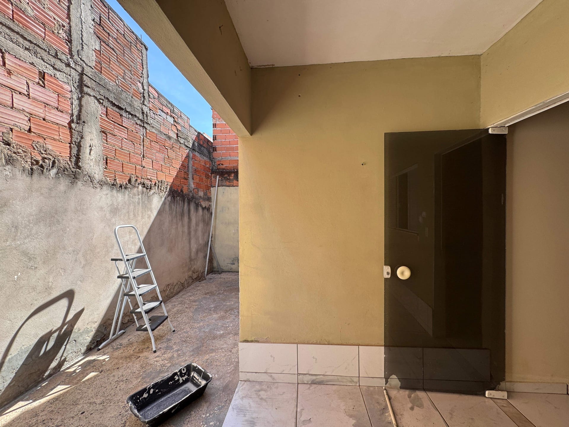Casa para alugar com 2 quartos, 100m² - Foto 17