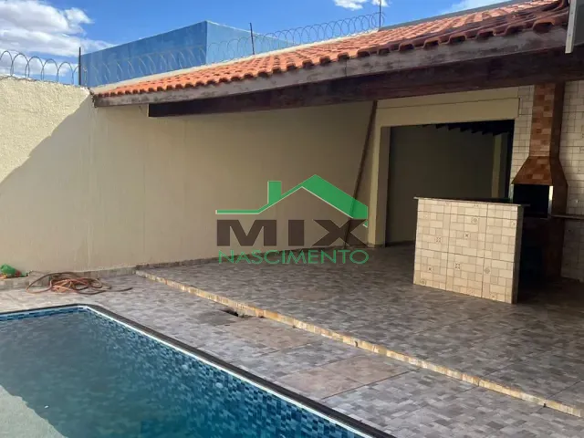 Casa com 275m² 3 quartos e 3 banheiros, à venda, no bairro Jardim Califórnia em Barretos