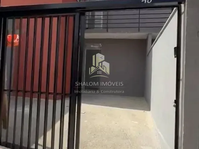 Casa 2 quartos e 1 banheiro, à venda, no bairro Parque Xangri-Lá em Contagem