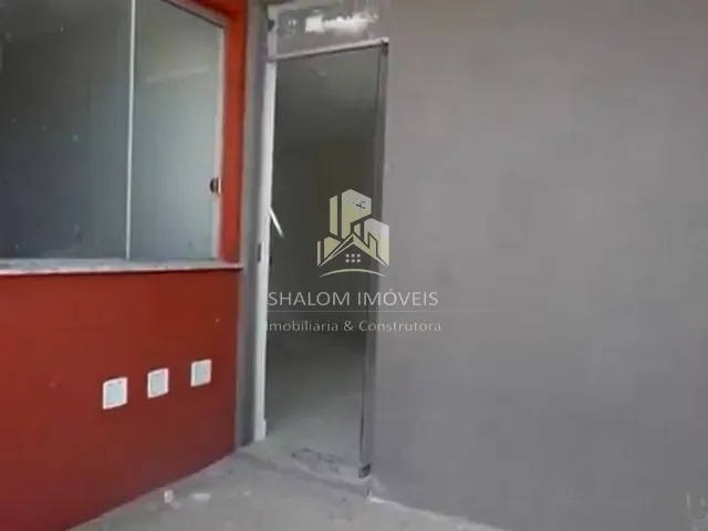 Casa 2 quartos e 1 banheiro, à venda, no bairro Parque Xangri-Lá em Contagem