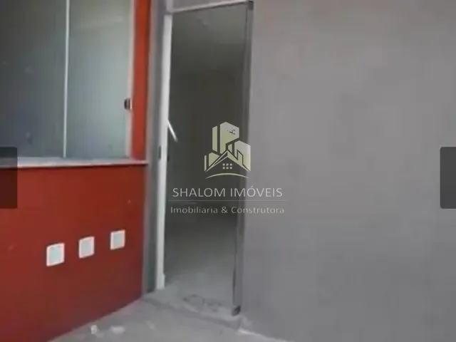 Casa 2 quartos e 1 banheiro, à venda, no bairro Parque Xangri-Lá em Contagem