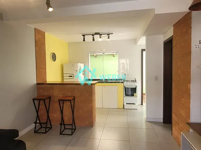 Casa com 72m² 2 quartos e 1 banheiro, para alugar, no bairro Operário em Novo Hamburgo