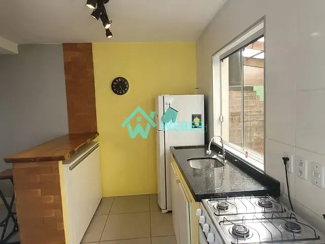 Casa com 72m² 2 quartos e 1 banheiro, para alugar, no bairro Operário em Novo Hamburgo