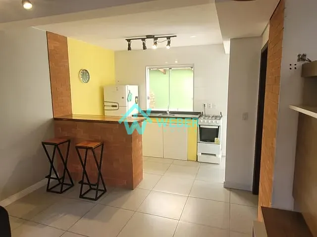 Casa com 72m² 2 quartos e 1 banheiro, para alugar, no bairro Operário em Novo Hamburgo