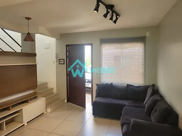 Casa com 72m² 2 quartos e 1 banheiro, para alugar, no bairro Operário em Novo Hamburgo