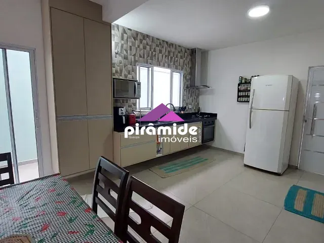 Casa com 140m² 3 quartos e 3 banheiros, à venda, no bairro Loteamento Villa Branca em Jacareí