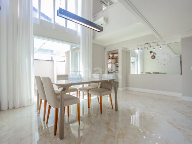 Casa com 367m² 4 quartos e 4 banheiros, à venda ou para alugar, no bairro Alphaville em Santana de Parnaíba