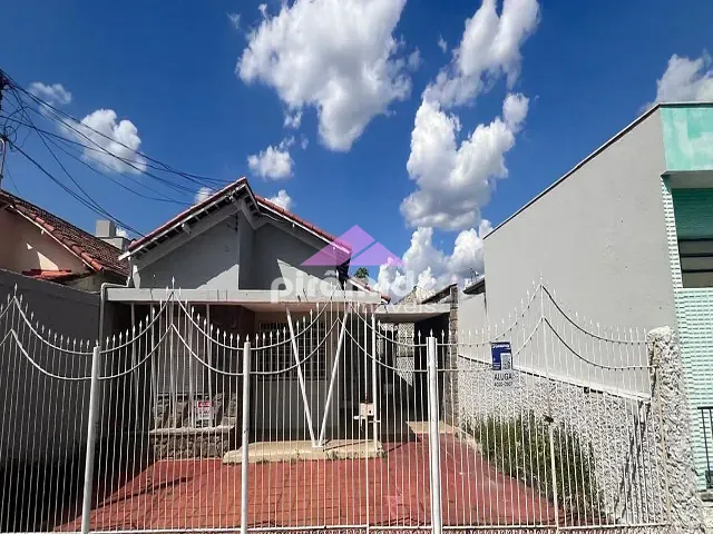 Casa com 240m² 3 quartos e 1 banheiro, para alugar, no bairro Vila Maria em São José dos Campos