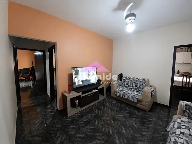 Casa com 210m² 2 quartos e 1 banheiro, à venda, no bairro Jardim Satélite em São José dos Campos