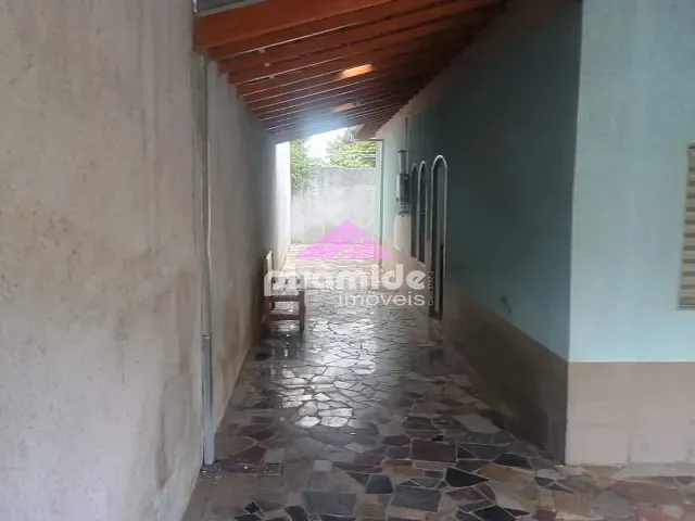 Casa 3 quartos e 1 banheiro, à venda ou para alugar, no bairro Jardim Terras do Sul em São José dos Campos