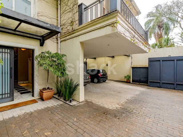 Casa com 656m² 4 quartos e 6 banheiros, à venda, no bairro Jardim Luzitânia em São Paulo