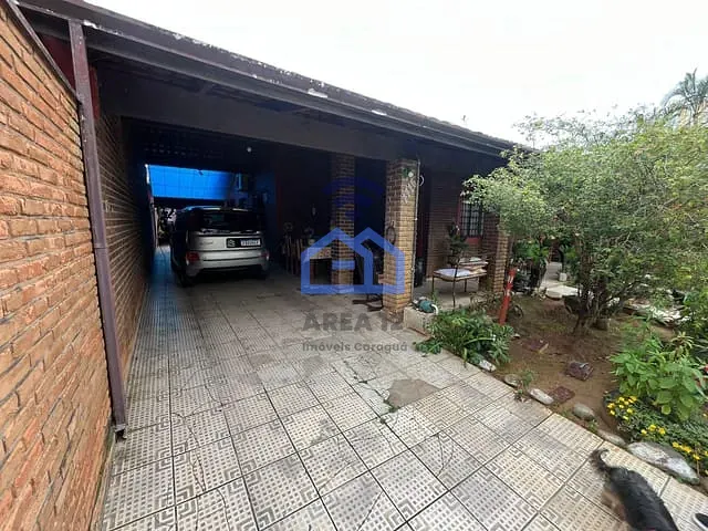 Casa com 286m² 4 quartos e 3 banheiros, à venda, no bairro Indaia em Caraguatatuba
