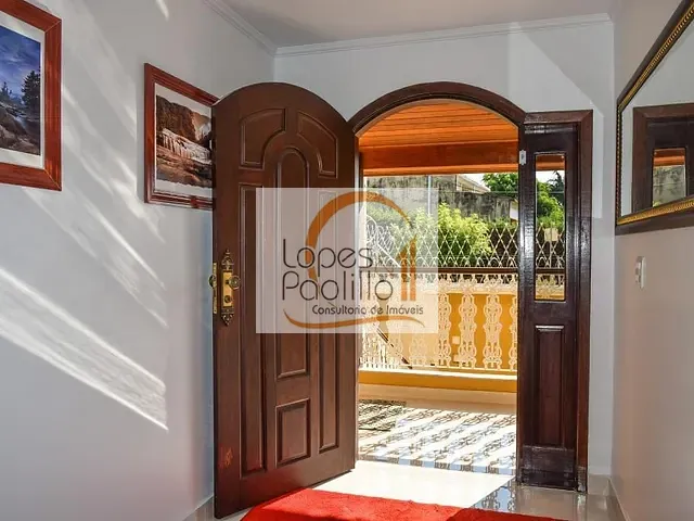Casa com 445m² 3 quartos e 4 banheiros, à venda, no bairro Vila Gardênia em Atibaia