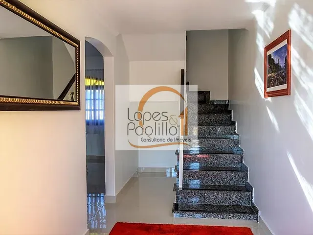 Casa com 445m² 3 quartos e 4 banheiros, à venda, no bairro Vila Gardênia em Atibaia