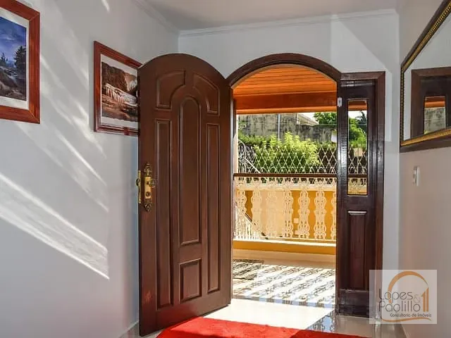 Casa com 445m² 3 quartos e 4 banheiros, à venda, no bairro Vila Gardênia em Atibaia