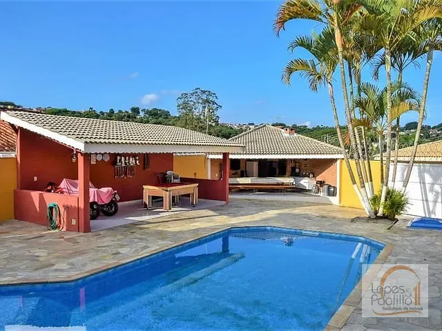 Casa com 445m² 3 quartos e 4 banheiros, à venda, no bairro Vila Gardênia em Atibaia