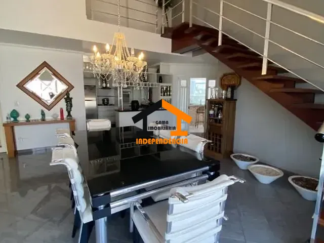 Casa com 300m² 3 quartos e 2 banheiros, à venda, no bairro Residencial Fazenda Serrinha em Itatiba