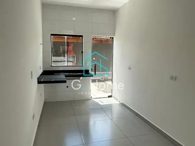 Casa com 125m², à venda, no bairro Jardim Moema em Londrina