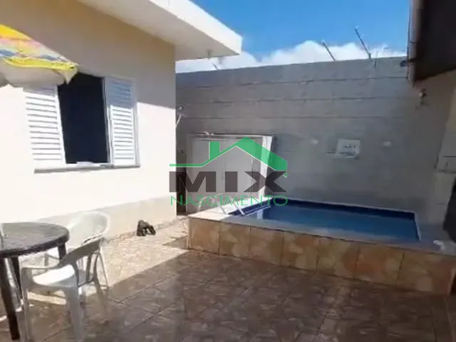 Casa com 432m² 3 quartos e 5 banheiros, à venda, no bairro Plataforma em Mongaguá