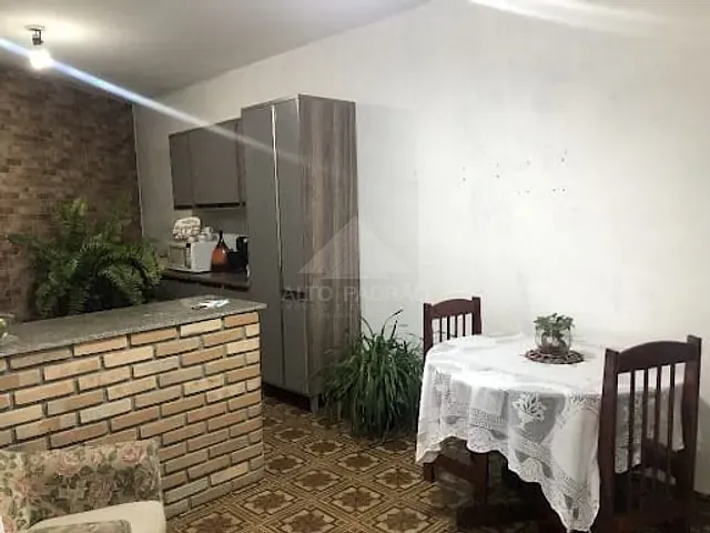 Casa com 237m² 3 quartos e 2 banheiros, à venda, no bairro Parque das Américas em Mauá