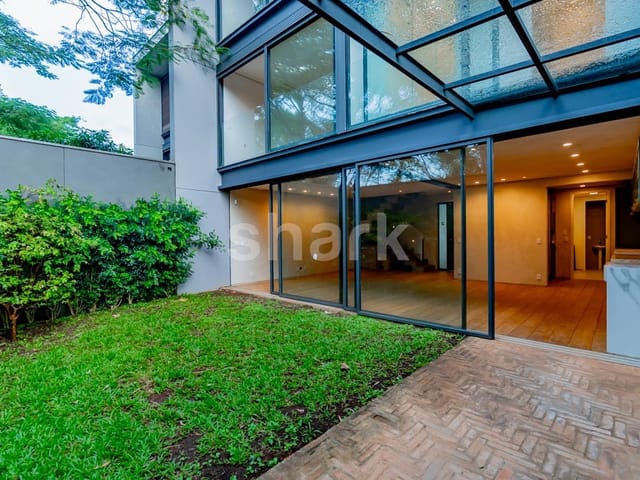 Casa com 342m² 3 quartos e 5 banheiros, à venda, no bairro Jardim Guedala em São Paulo