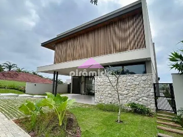 Casa 4 quartos e 6 banheiros, à venda, no bairro Urbanova em São José dos Campos
