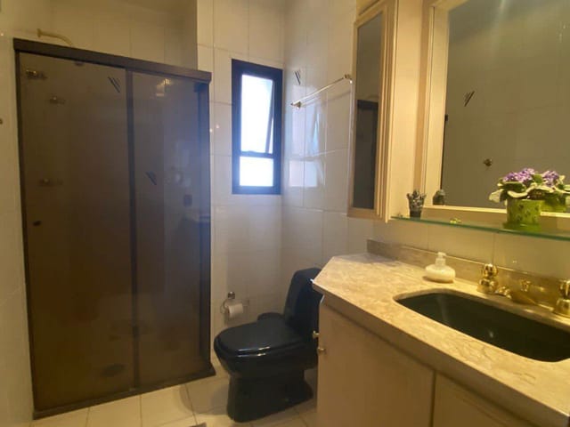 Casa com 420m² 4 quartos e 7 banheiros, à venda, no bairro Alphaville em Santana de Parnaíba