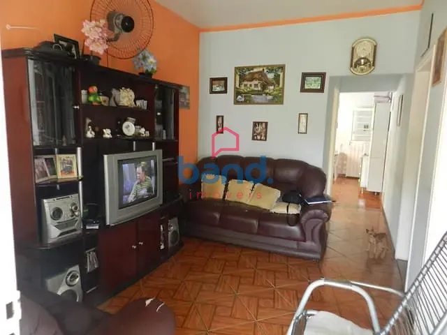 Casa com 300m² 2 quartos e 1 banheiro, à venda, no bairro Centro em Porto Feliz