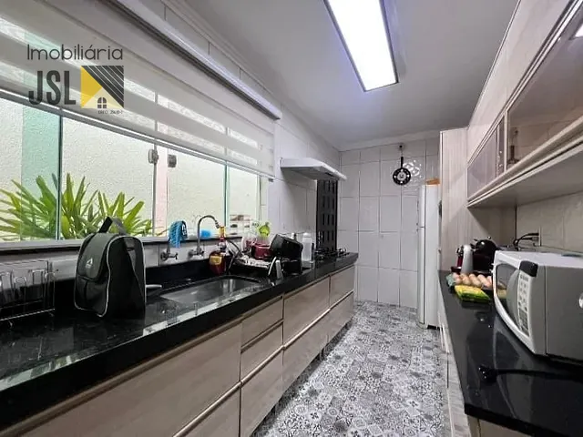Casa com 250m² 3 quartos e 3 banheiros, à venda, no bairro Jardim Campo Grande em Caçapava