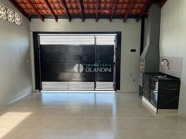 Casa com 200m² 2 quartos e 1 banheiro, para alugar, no bairro Santa Rita de Cássia em Artur Nogueira