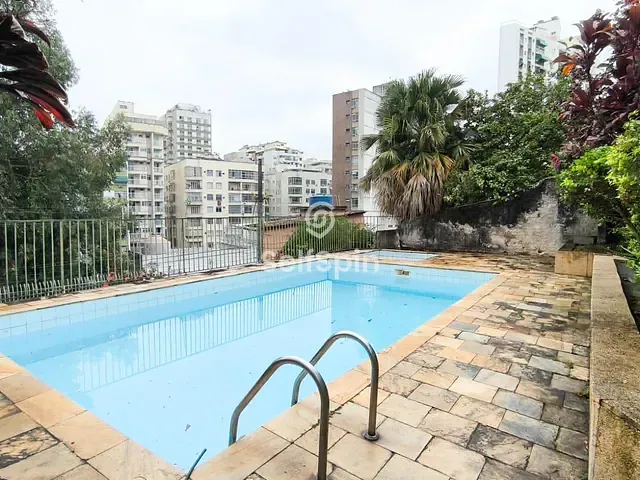 Casa 4 quartos e 2 banheiros, para alugar, no bairro Icaraí em Niterói