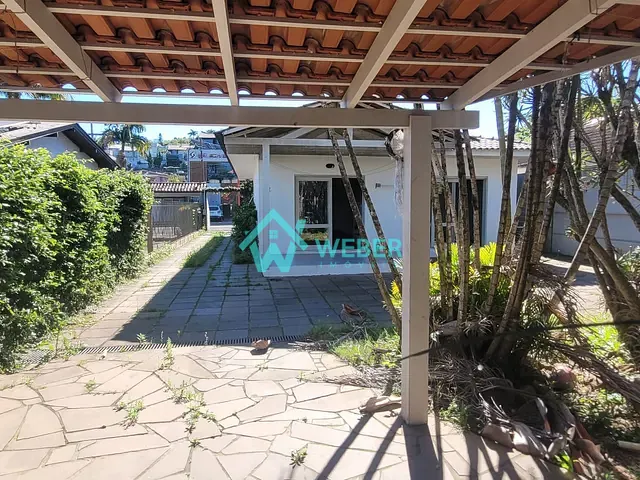Casa com 432m² 2 quartos e 4 banheiros, para alugar, no bairro Vila Nova em Novo Hamburgo