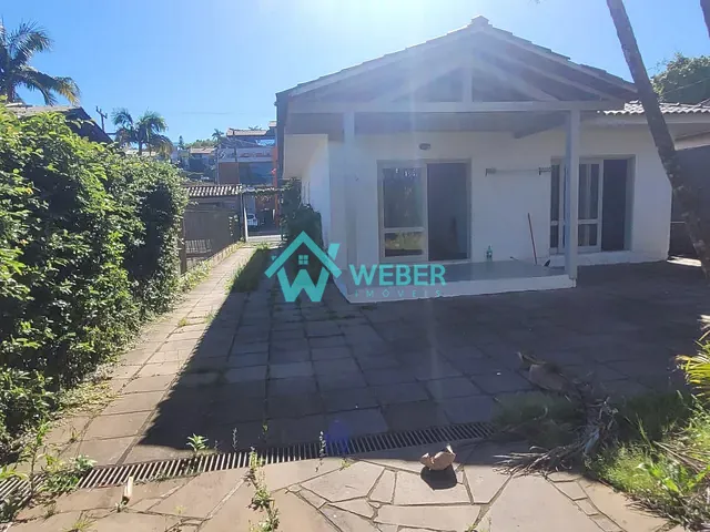 Casa com 432m² 2 quartos e 4 banheiros, para alugar, no bairro Vila Nova em Novo Hamburgo