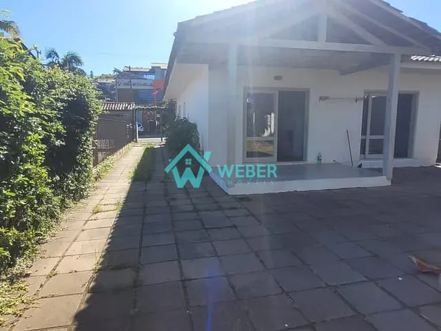 Casa com 432m² 2 quartos e 4 banheiros, para alugar, no bairro Vila Nova em Novo Hamburgo