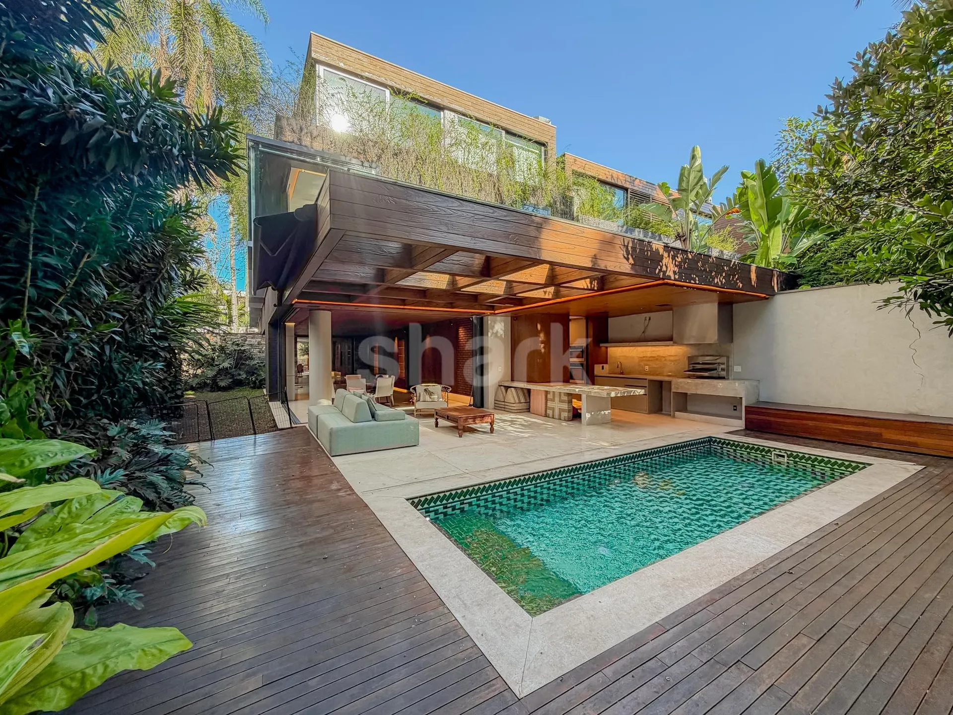 Casa em Jardim Europa — foto 1