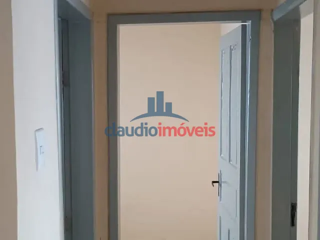 Casa com 370m² 2 quartos e 1 banheiro, à venda, no bairro São Geraldo em Volta Redonda