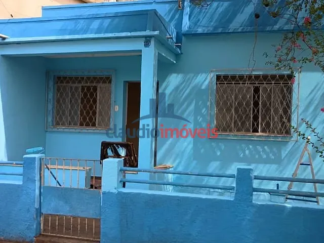 Casa com 370m² 2 quartos e 1 banheiro, à venda, no bairro São Geraldo em Volta Redonda