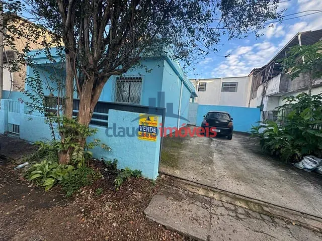Casa com 370m² 2 quartos e 1 banheiro, à venda, no bairro São Geraldo em Volta Redonda