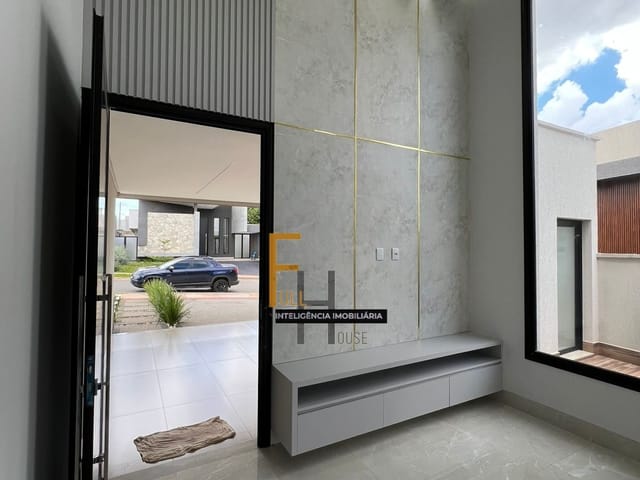 Casa com 338m² 3 quartos e 4 banheiros, à venda, no bairro Parqville Pinheiros em Aparecida de Goiânia