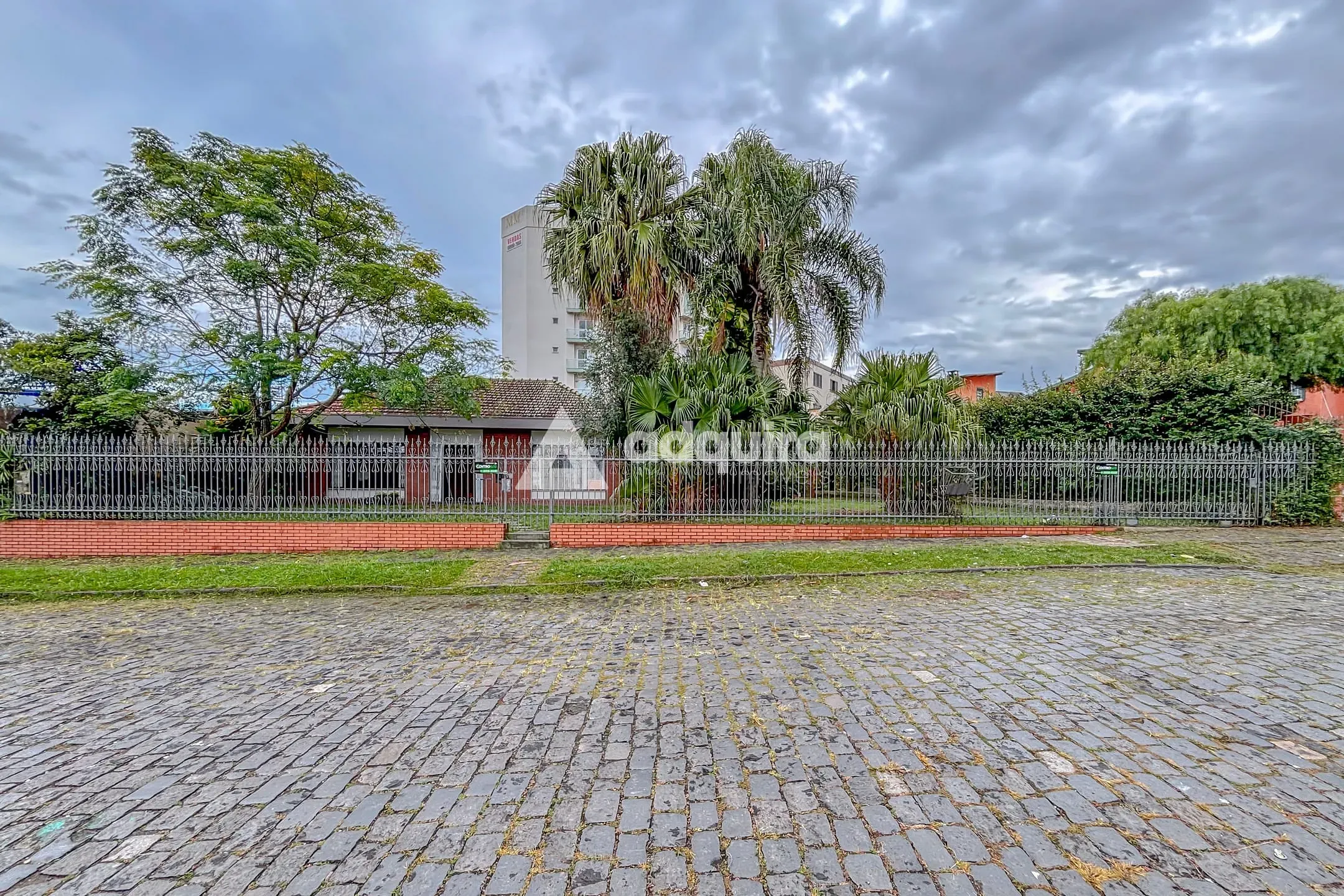 Casa, 1 quarto, 300 m² - Foto 2