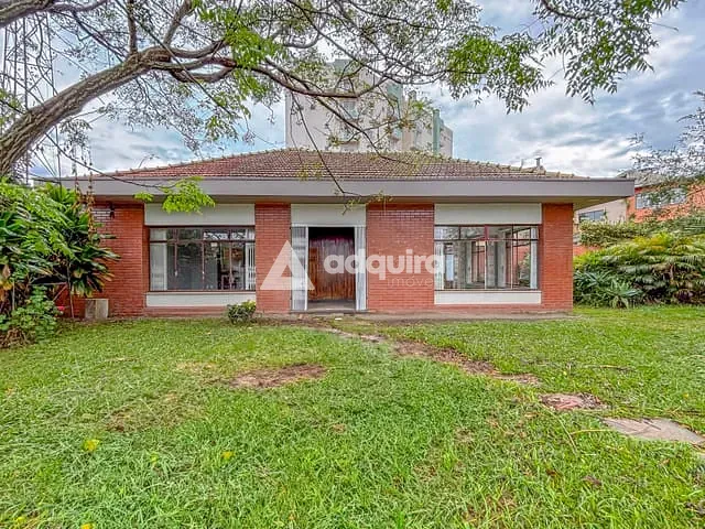 Casa com 917m², para alugar, no bairro Centro em Ponta Grossa