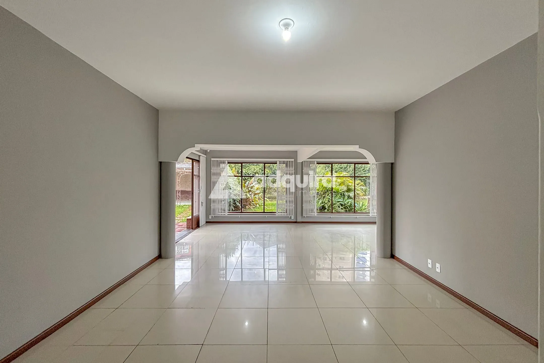 Casa, 1 quarto, 300 m² - Foto 6