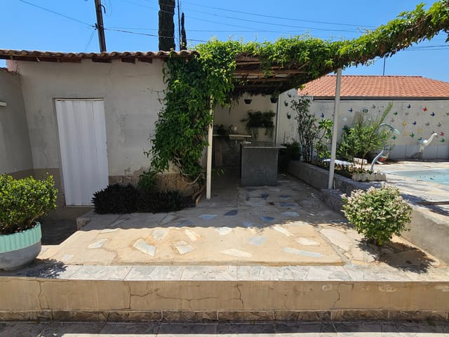 Casa com 250m² 2 quartos e 3 banheiros, à venda, no bairro Jardim Novo Maracanã em Campinas