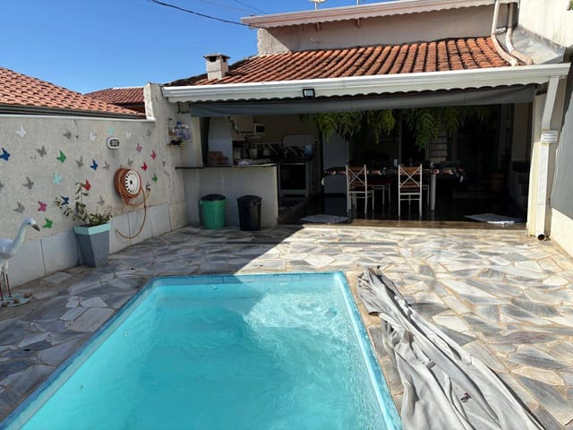 Casa com 250m² 2 quartos e 3 banheiros, à venda, no bairro Jardim Novo Maracanã em Campinas