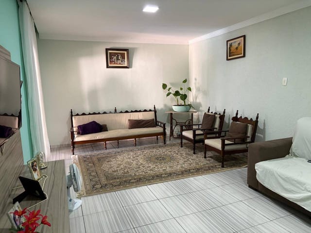 Casa com 250m² 2 quartos e 3 banheiros, à venda, no bairro Jardim Novo Maracanã em Campinas