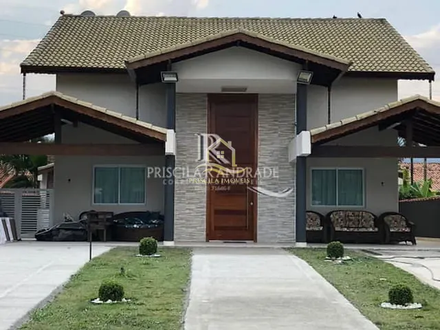 Casa com 600m² 4 quartos e 5 banheiros, à venda, no bairro Boraceia em Bertioga