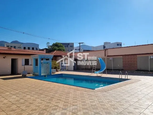 Casa com 600m² 2 quartos e 2 banheiros, para alugar, no bairro Jardim Nova Andradas em Andradas